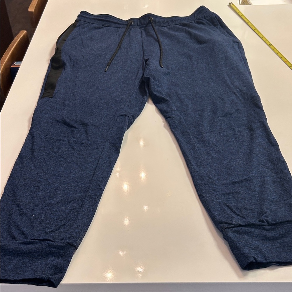 American Eagle Outfitters Navy Joggers with Black Accents